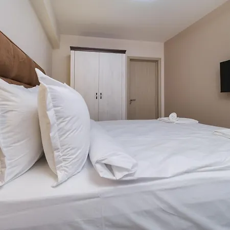 Ldv 13 1-bedroom Free Private Parking Apartment